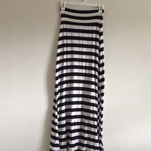 Striped maxi skirt